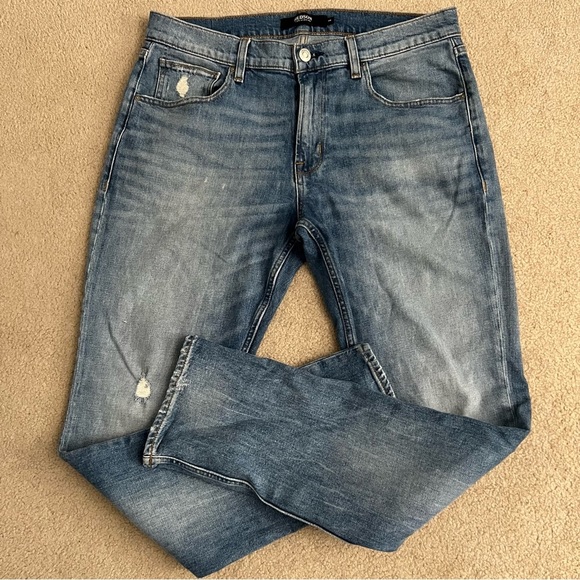 Hudson Jeans Blake Slim Straight with Stretch in Domain Wash (Faded Blue) - Picture 4 of 10